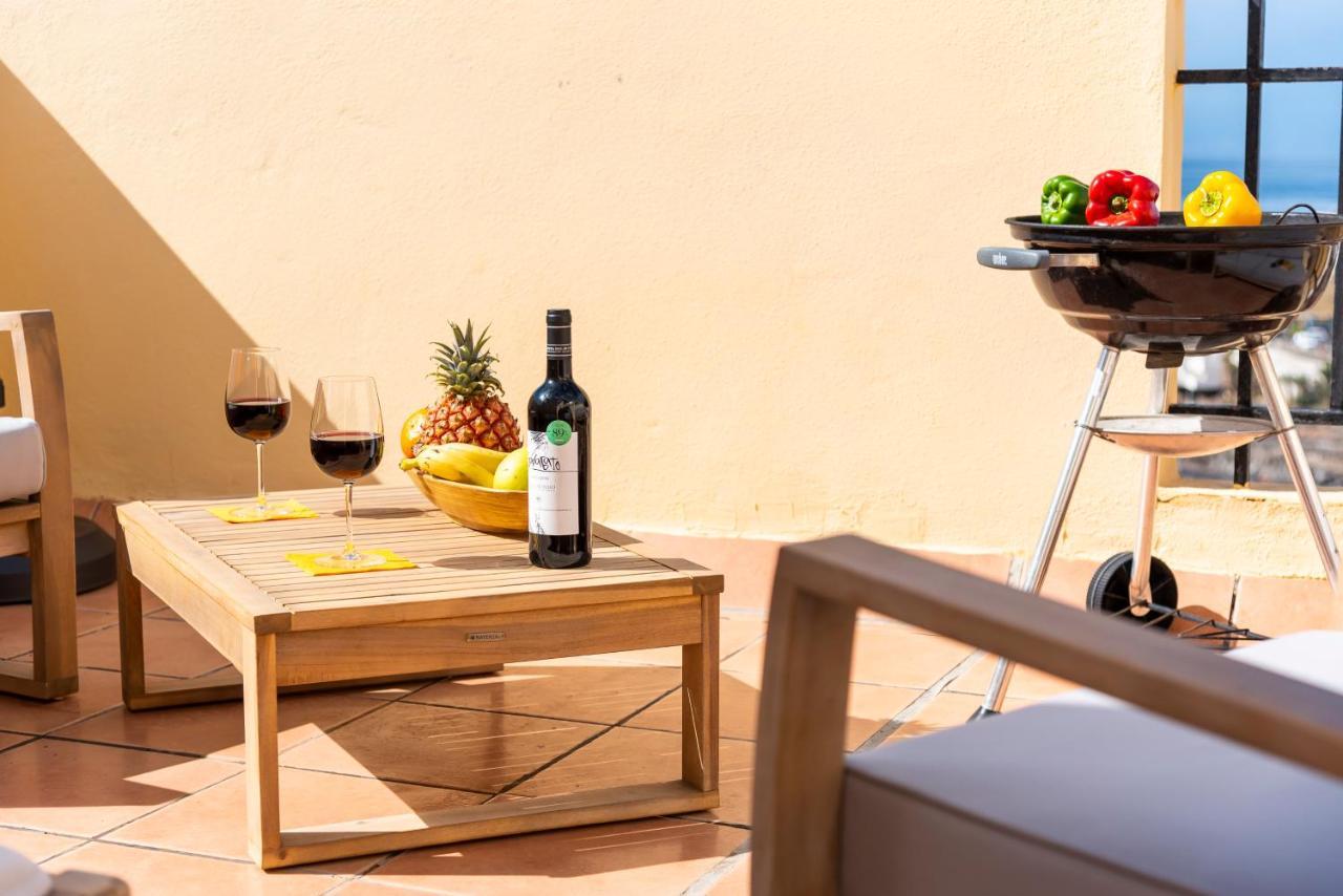 1314 Fabulous 2 Bedroom Accommodation Roof Terrace 칼라오살바헤 외부 사진